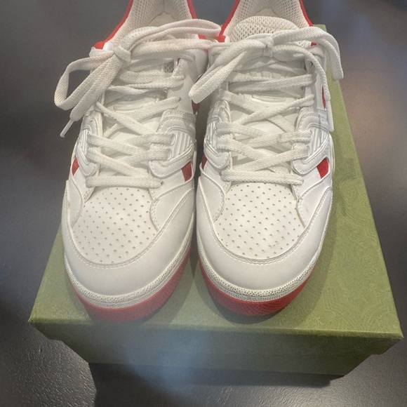 Gucci Demetria Low top Sneakers
women’s size 8 Men’s size 5 - Picture 8 of 8